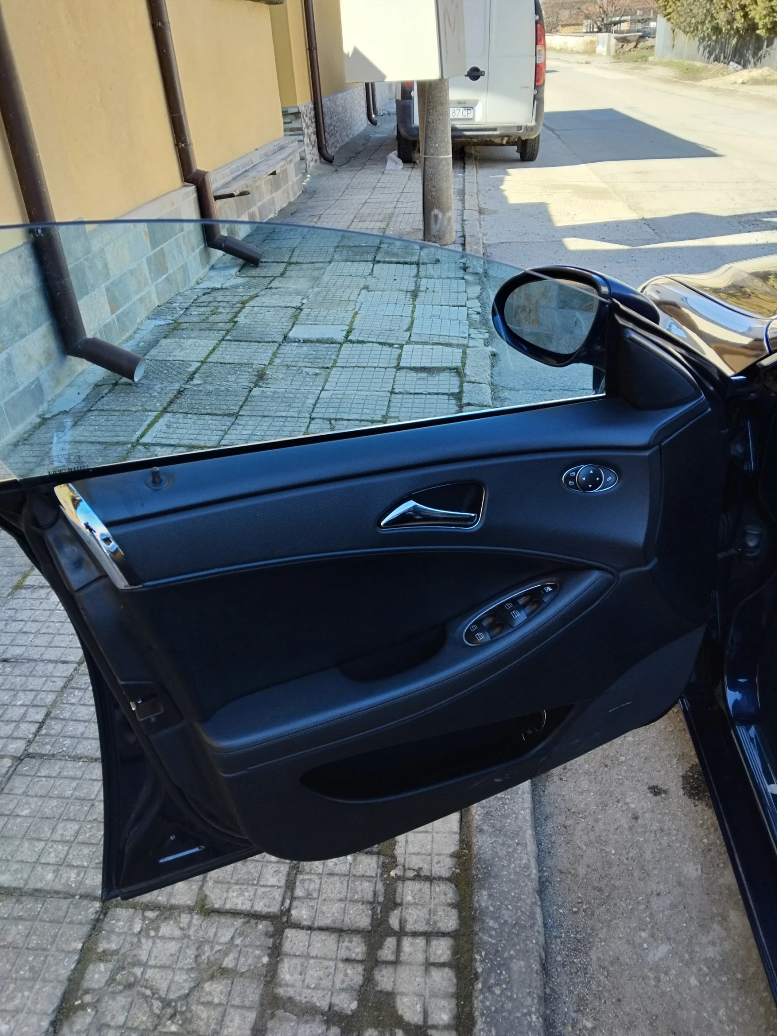 Mercedes-Benz CLS 350  - изображение 6