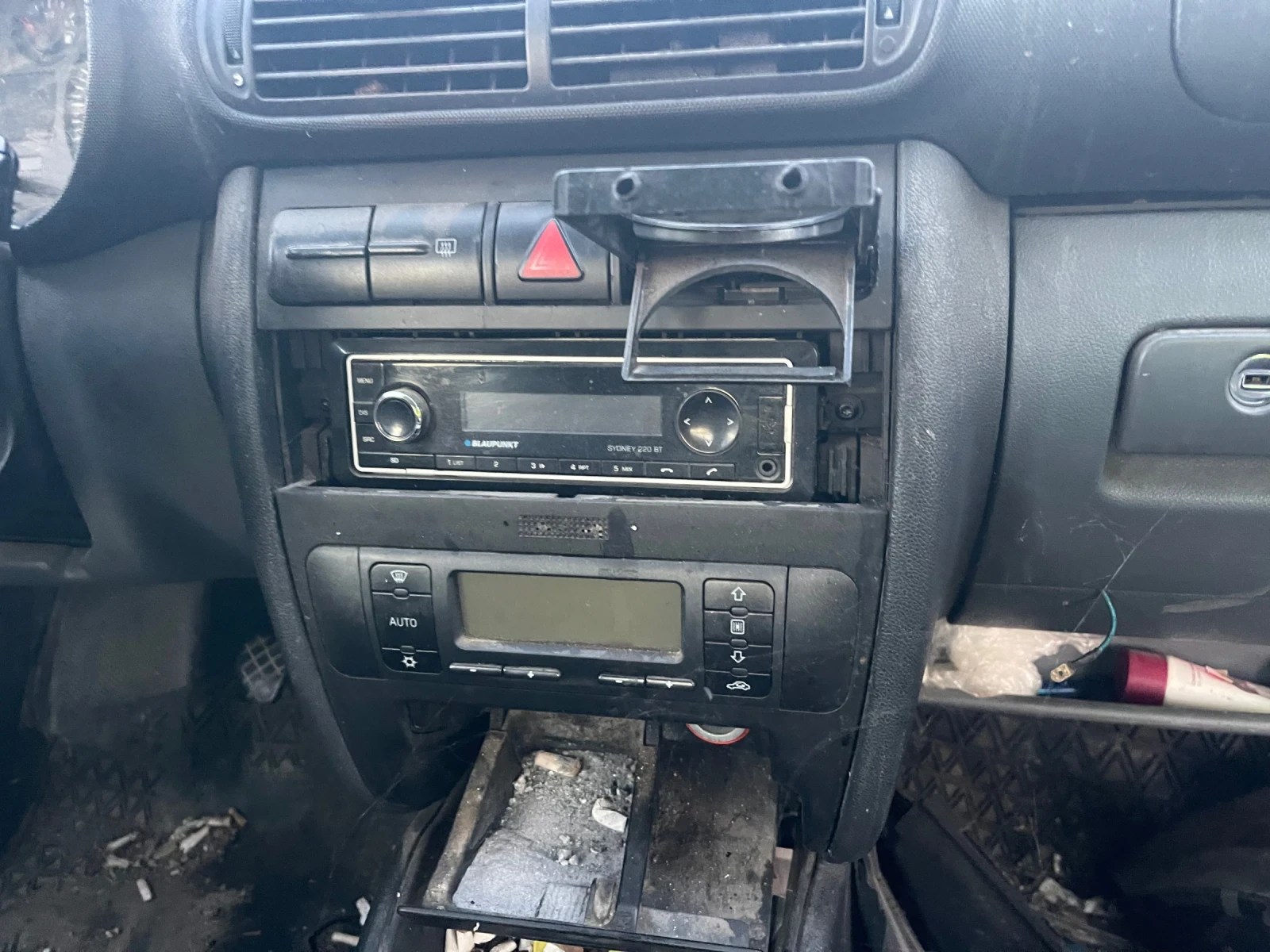 Seat Leon 1.9 TDI 110hp - изображение 6