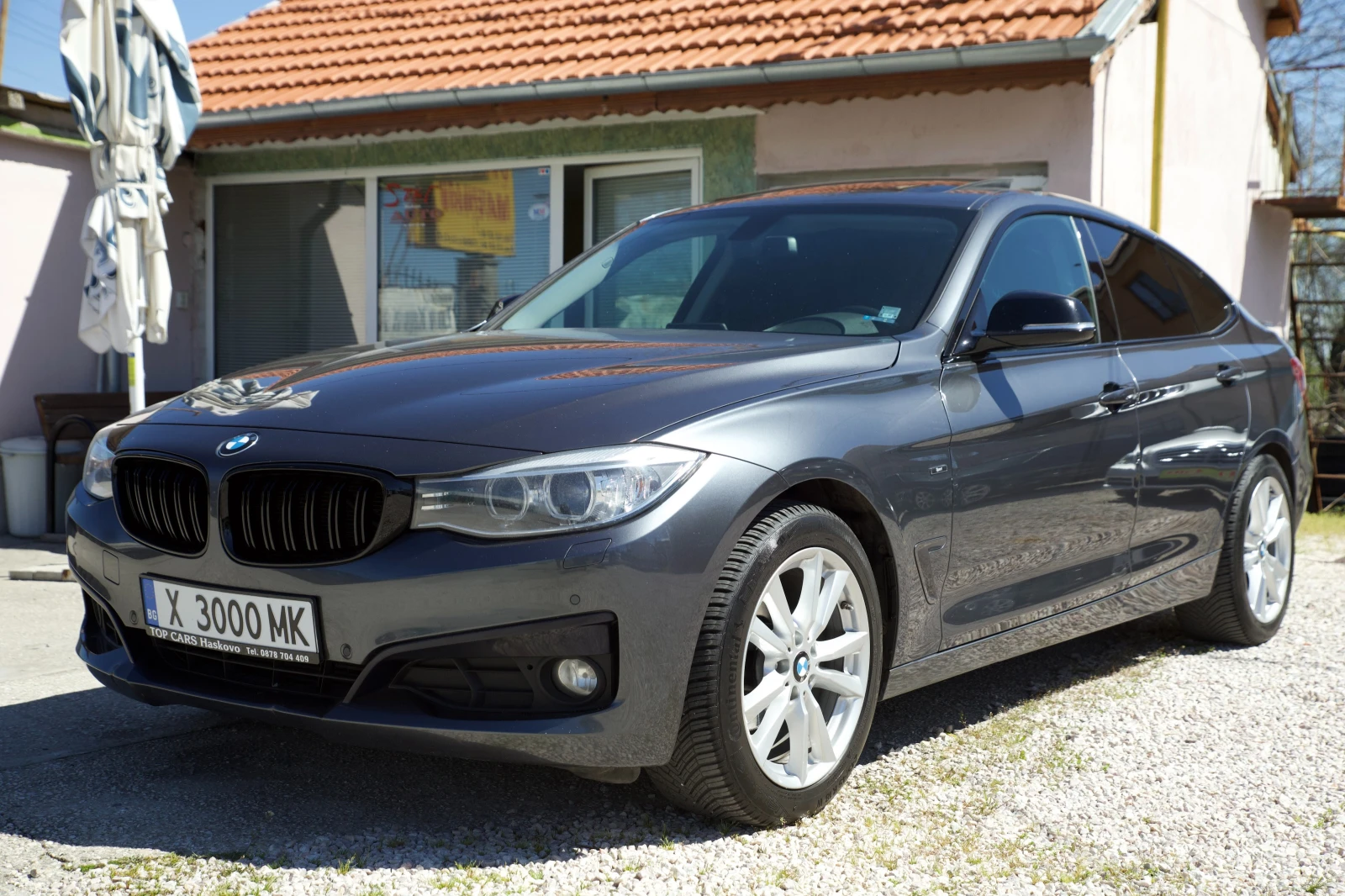 BMW 318 GT, снимка 2 - Автомобили и джипове - 54136431