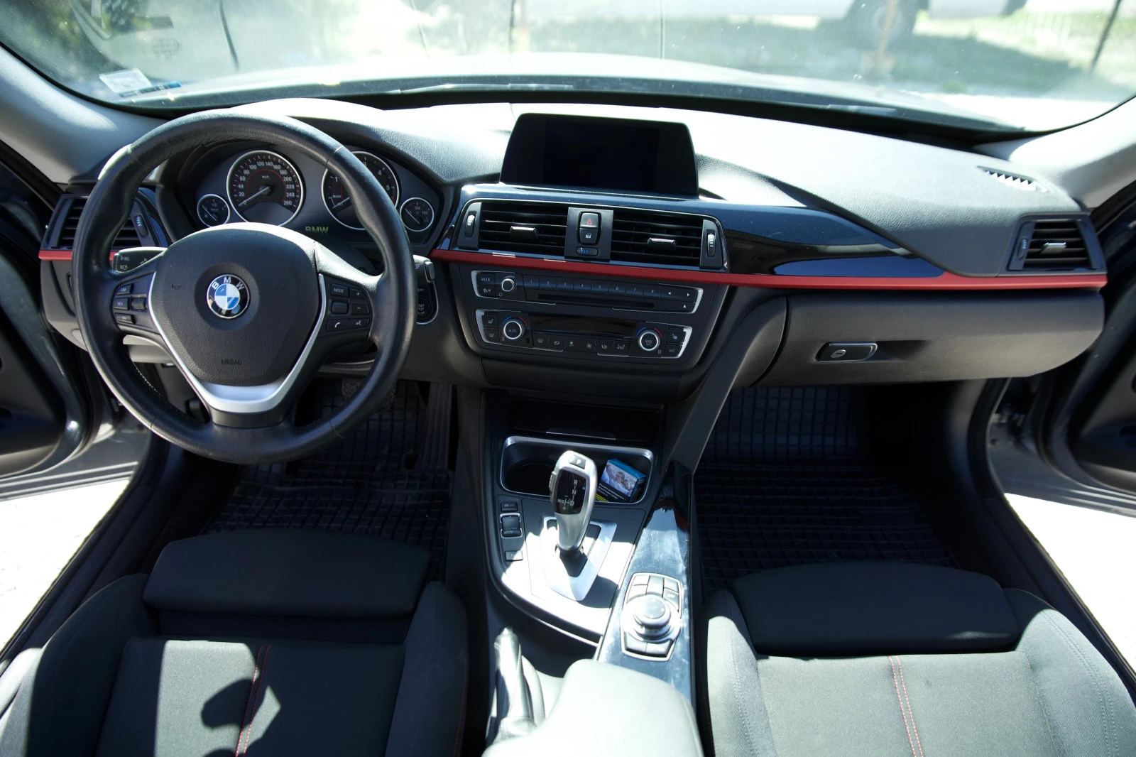 BMW 318 GT, снимка 9 - Автомобили и джипове - 54136431