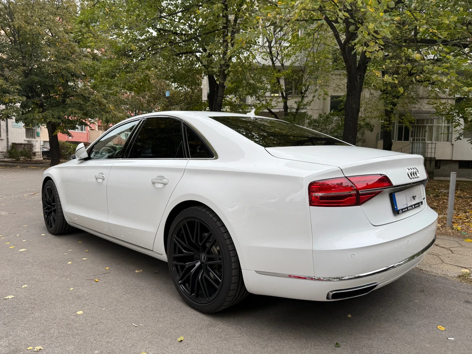 Audi A8, снимка 3 - Автомобили и джипове - 54190322