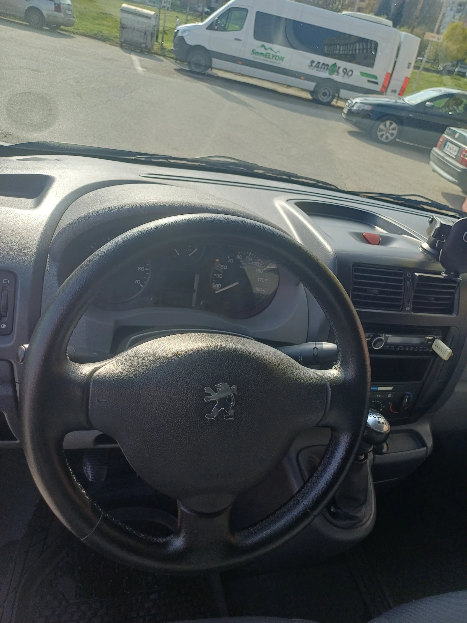 Peugeot Expert, снимка 11 - Автомобили и джипове - 54199924