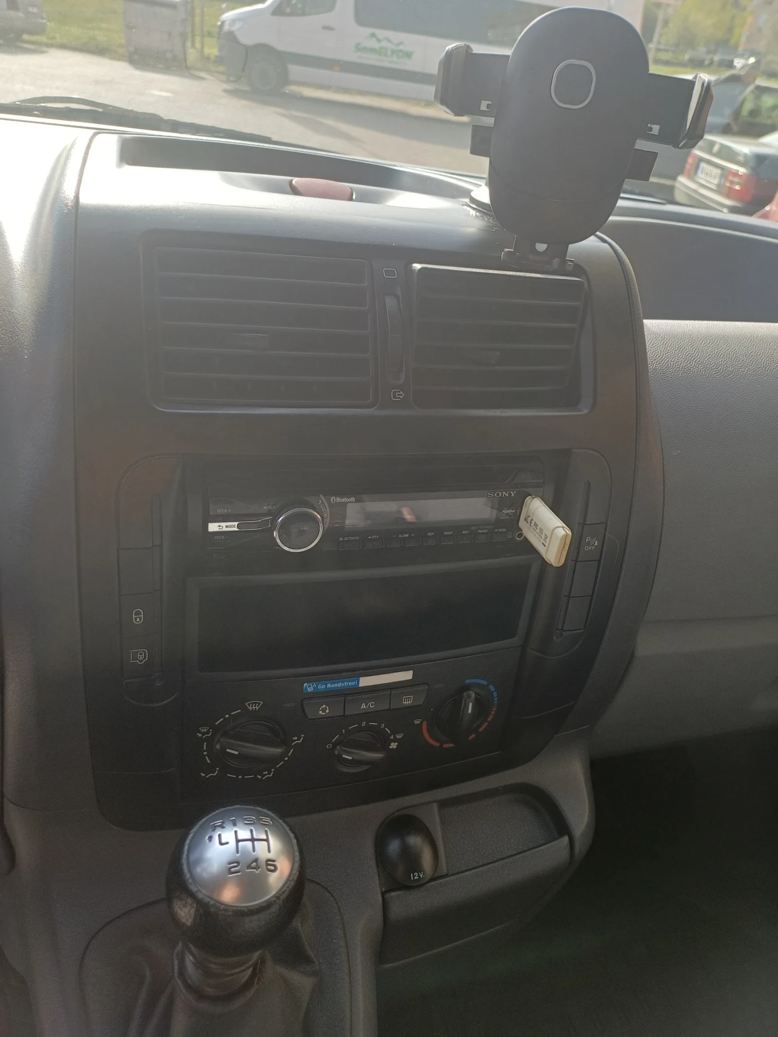 Peugeot Expert, снимка 12 - Автомобили и джипове - 54199924