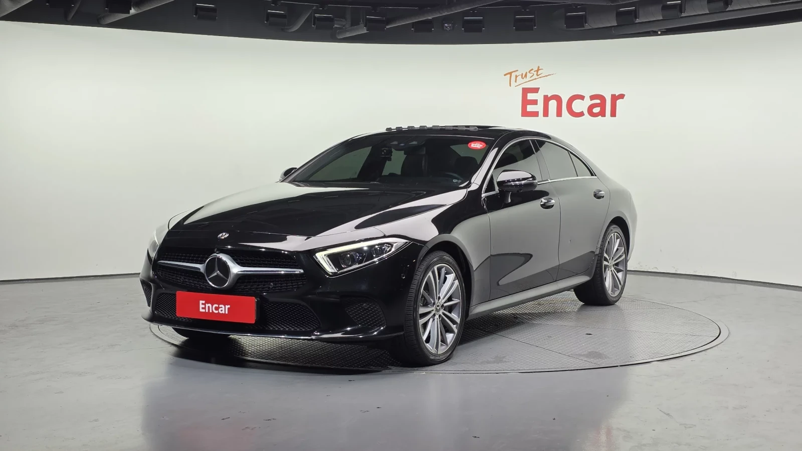 Mercedes-Benz CLS 400 * DISTRONIC * 4x4 * HEAD-UP * BURM * ОБДУХ * 360