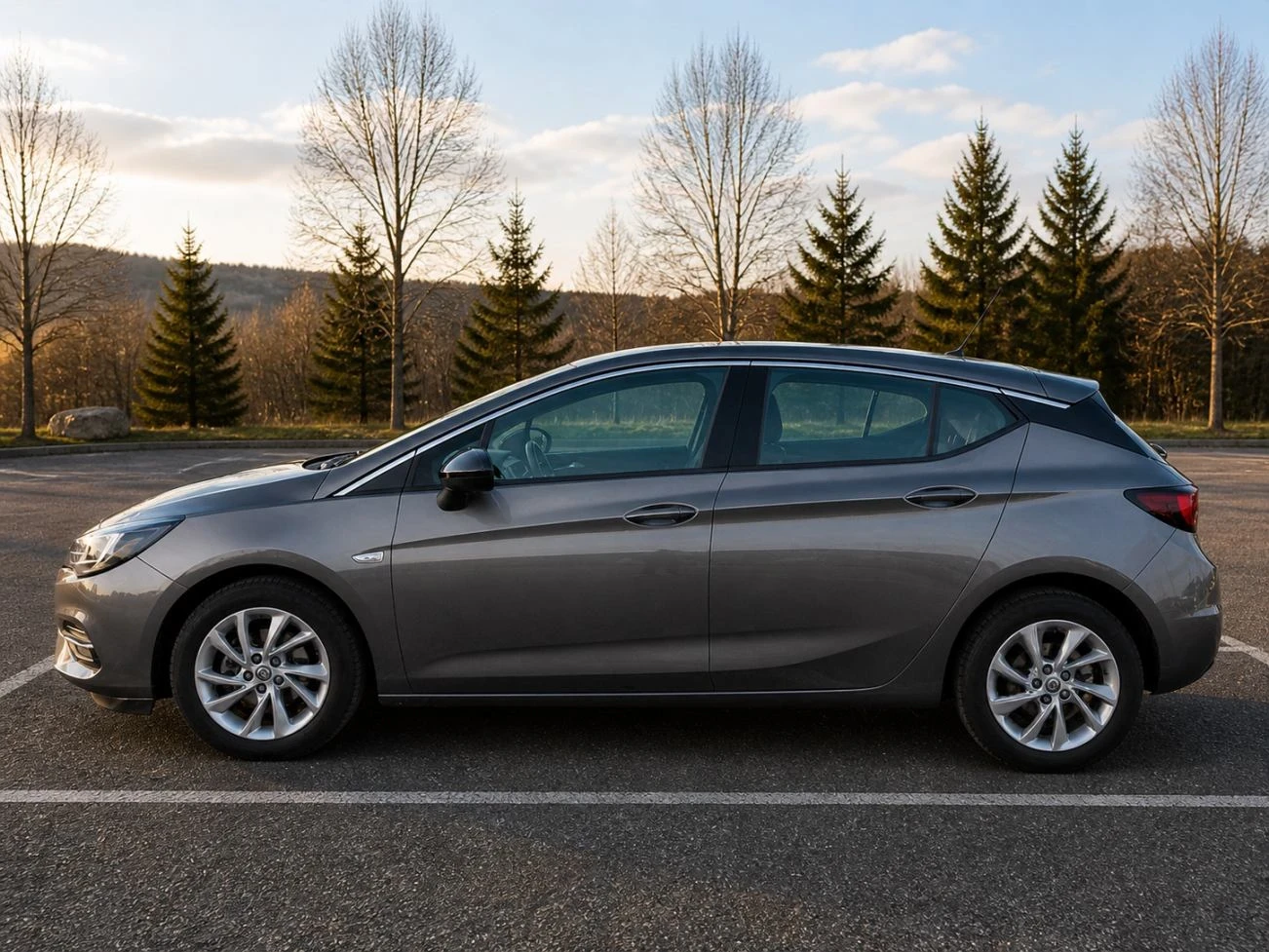 Opel Astra 1.5 crdi, снимка 6 - Автомобили и джипове - 54668485