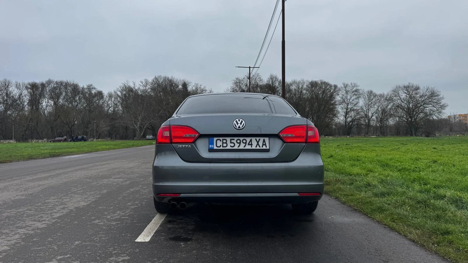 VW Jetta MK6, снимка 12 - Автомобили и джипове - 54890268