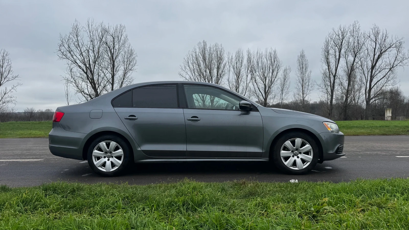 VW Jetta MK6, снимка 2 - Автомобили и джипове - 54890268