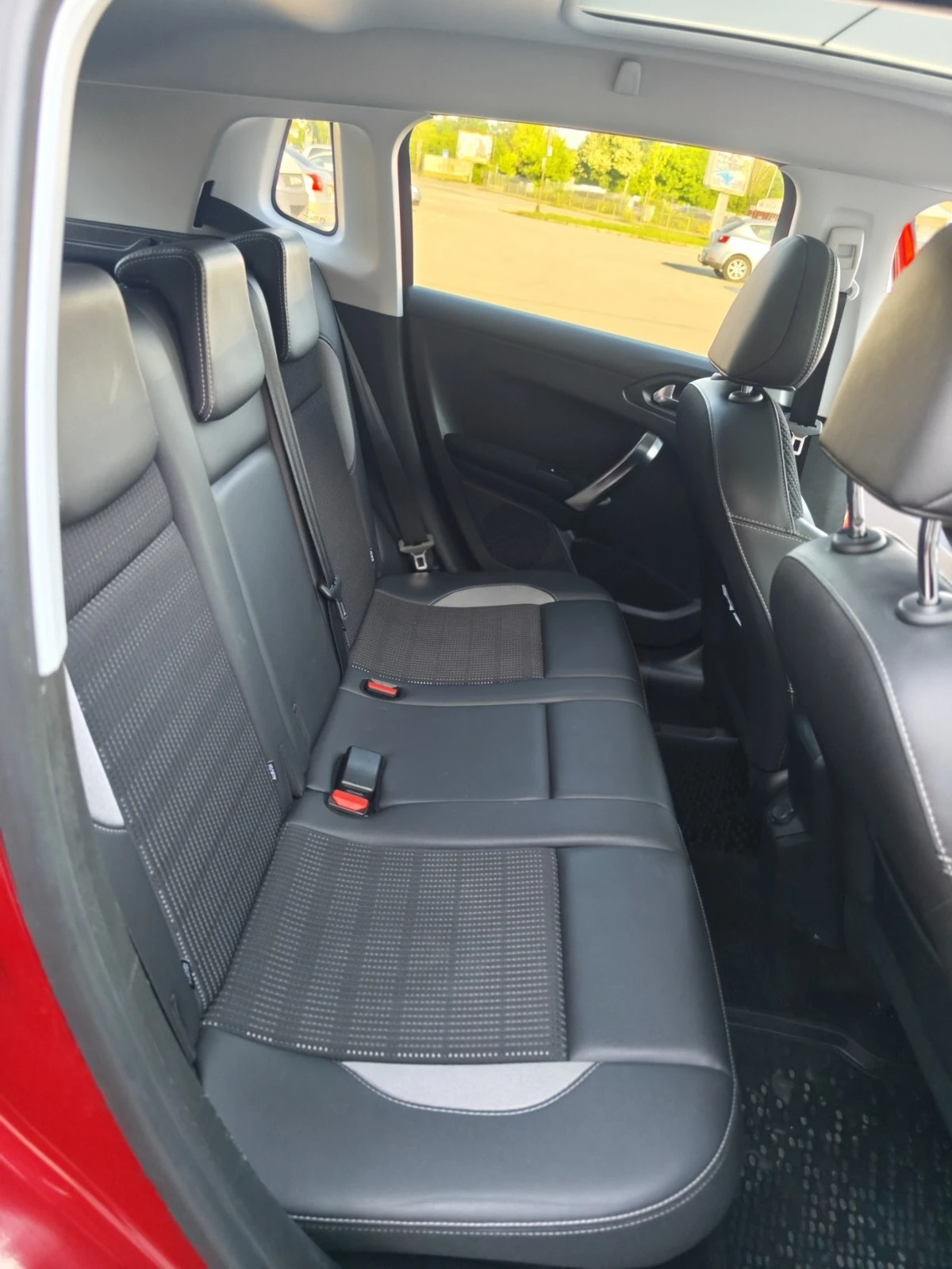 Peugeot 2008 1.2 e-THP Turbo ������ | Mobile.bg � ����������� 15