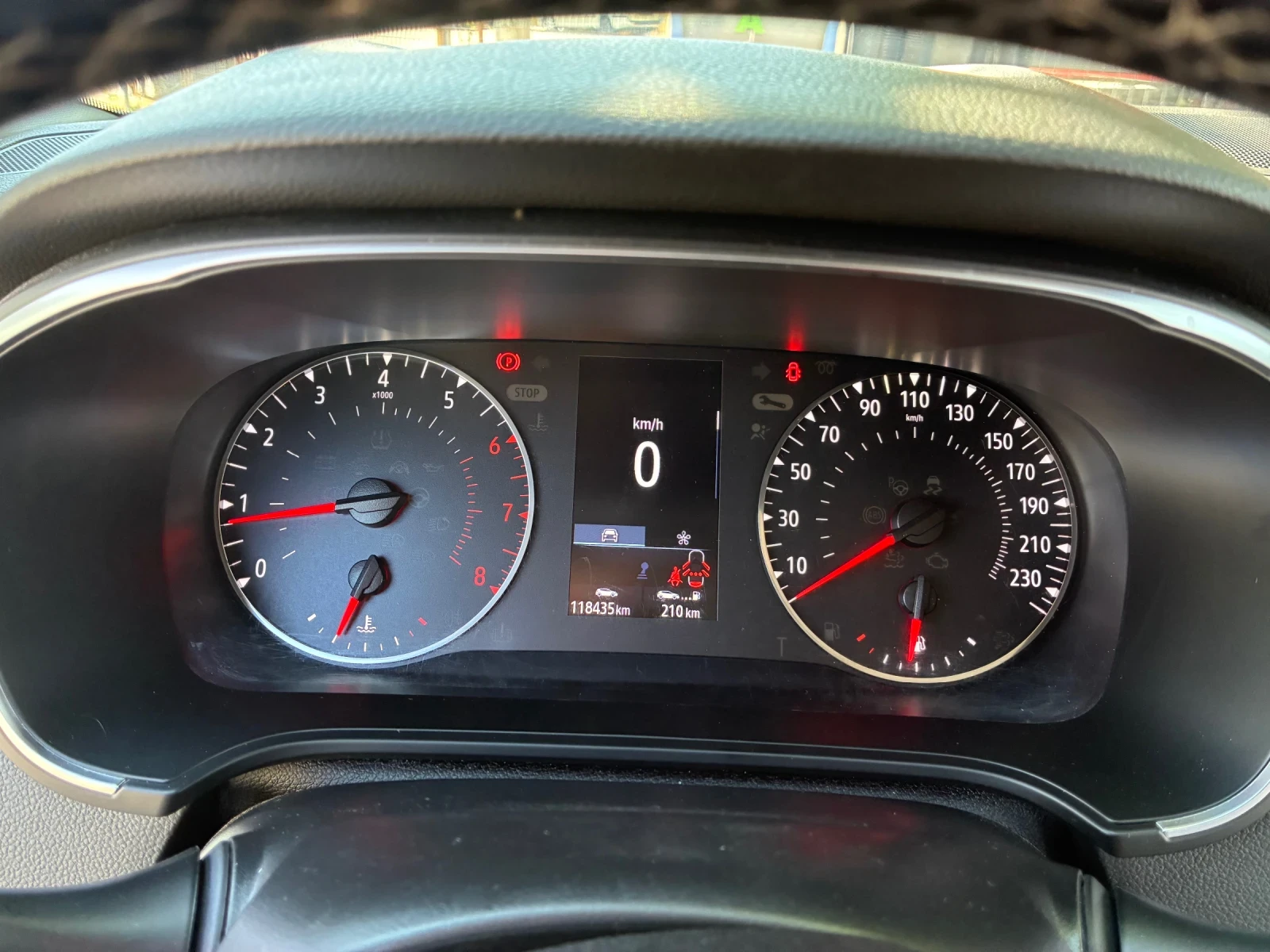Renault Megane, снимка 13 - Автомобили и джипове - 55251343