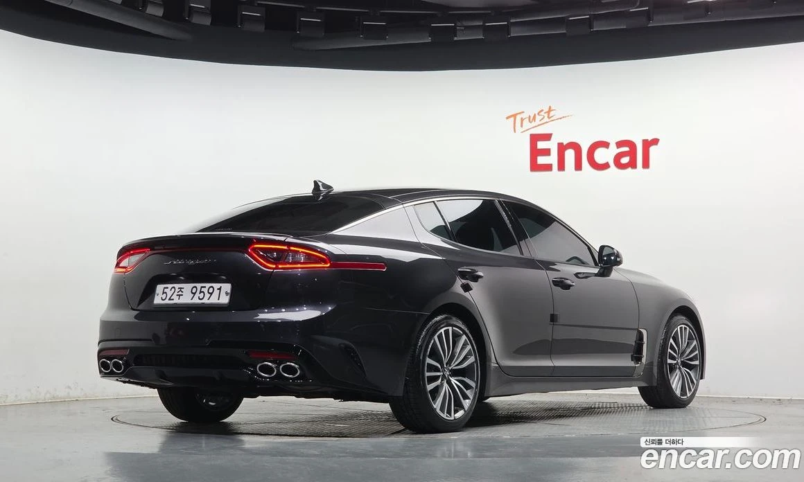 Kia Stinger 2.0 Turbo 2WD Platinum