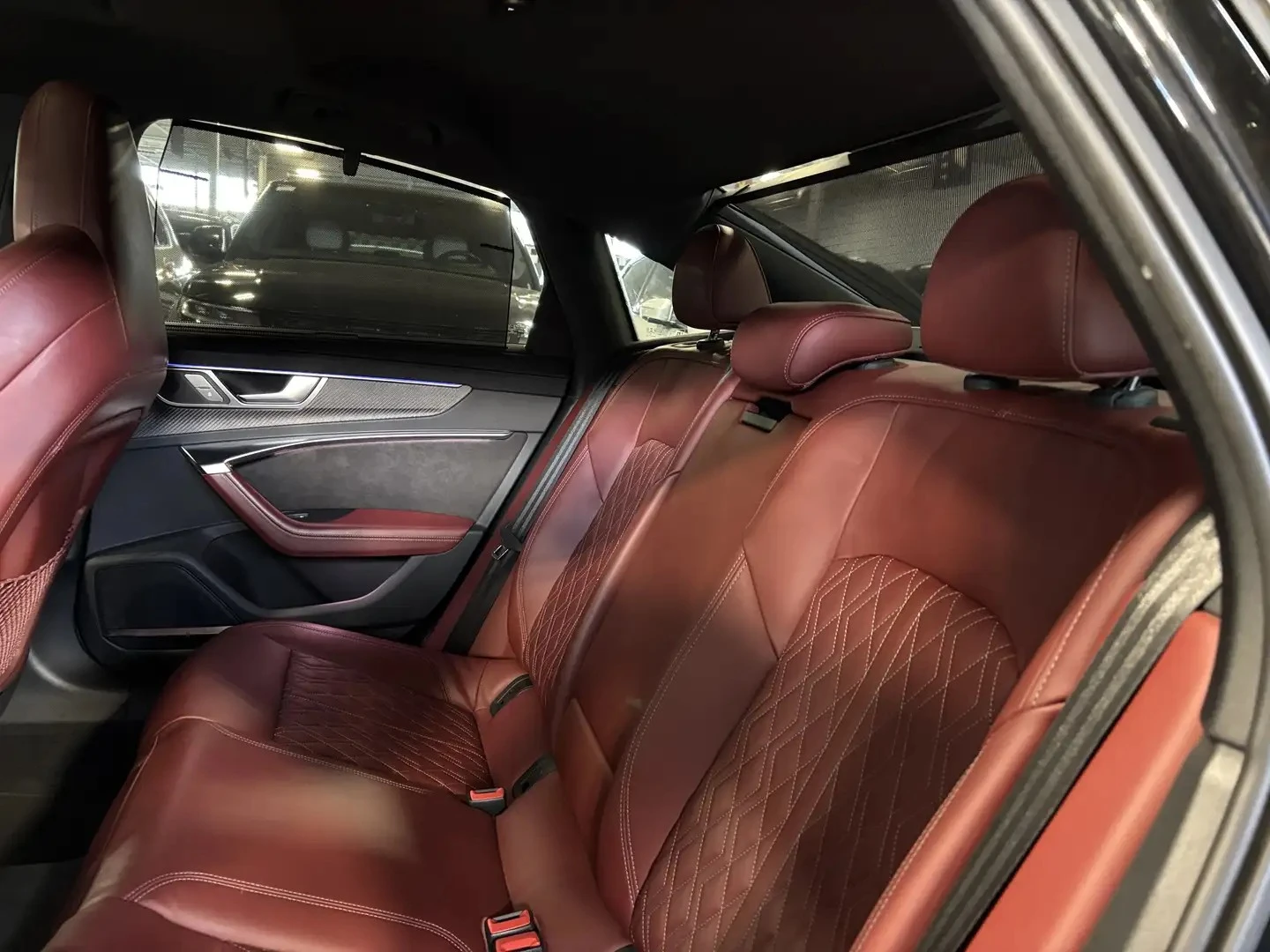 Audi S6 PREMIUM PLUS B&O ЦЕНА ДО БЪЛГАРИЯ АВТОКРЕДИТ, снимка 15 - Автомобили и джипове - 55779521