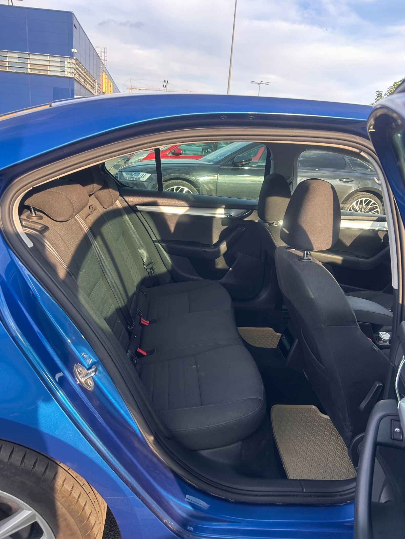 Skoda Octavia Style, снимка 11 - Автомобили и джипове - 55862520