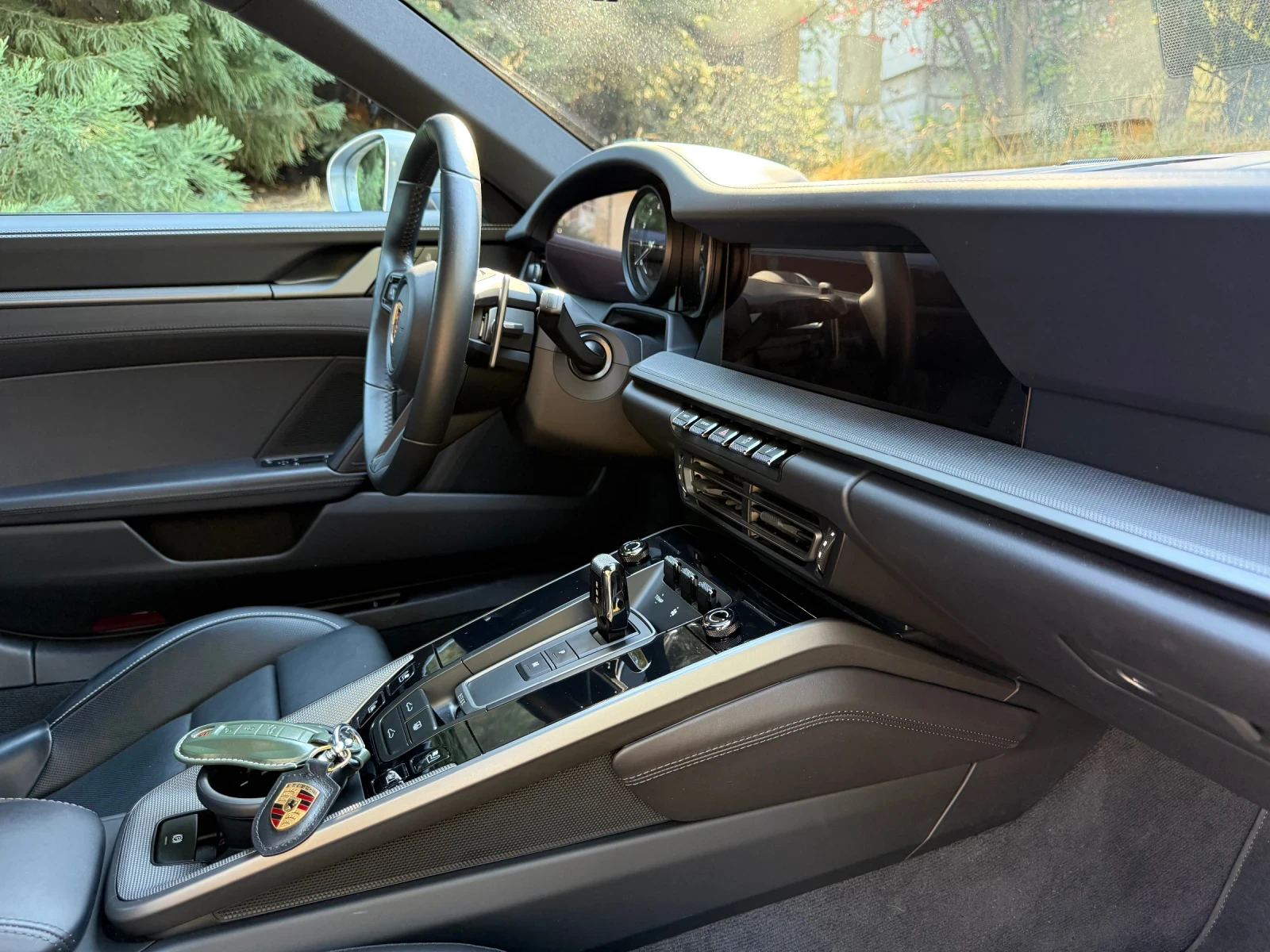 Porsche 911 Carrera 4 992.1, снимка 16 - Автомобили и джипове - 56185684