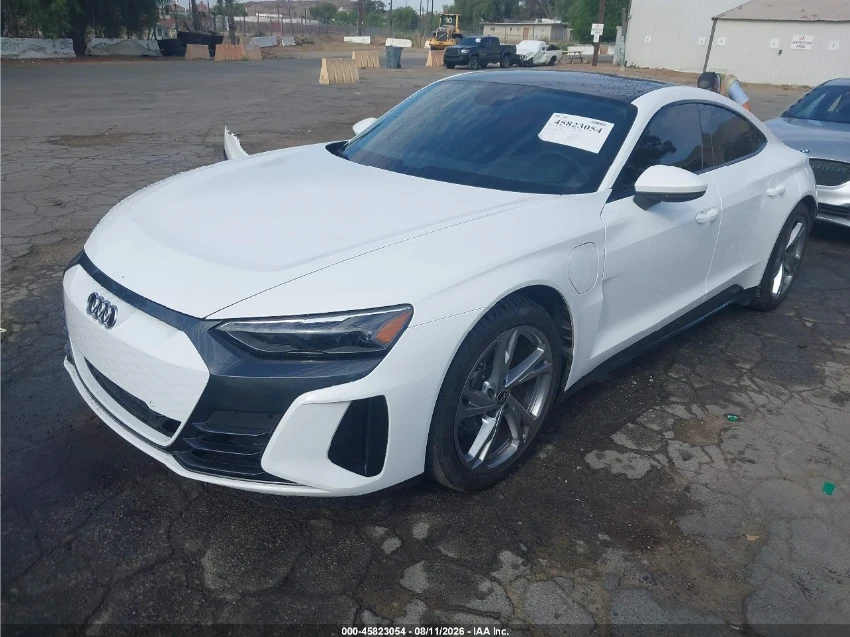 Audi E-Tron GT PREMIUM PLUS QUATTRO, снимка 3 - Автомобили и джипове - 56208692