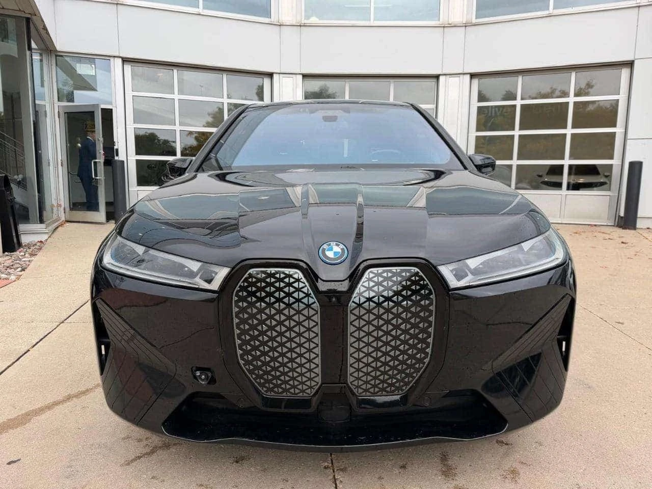 BMW iX / xDrive50 / �� ���������������� / ��������� ���� | Mobile.bg � ����������� 2