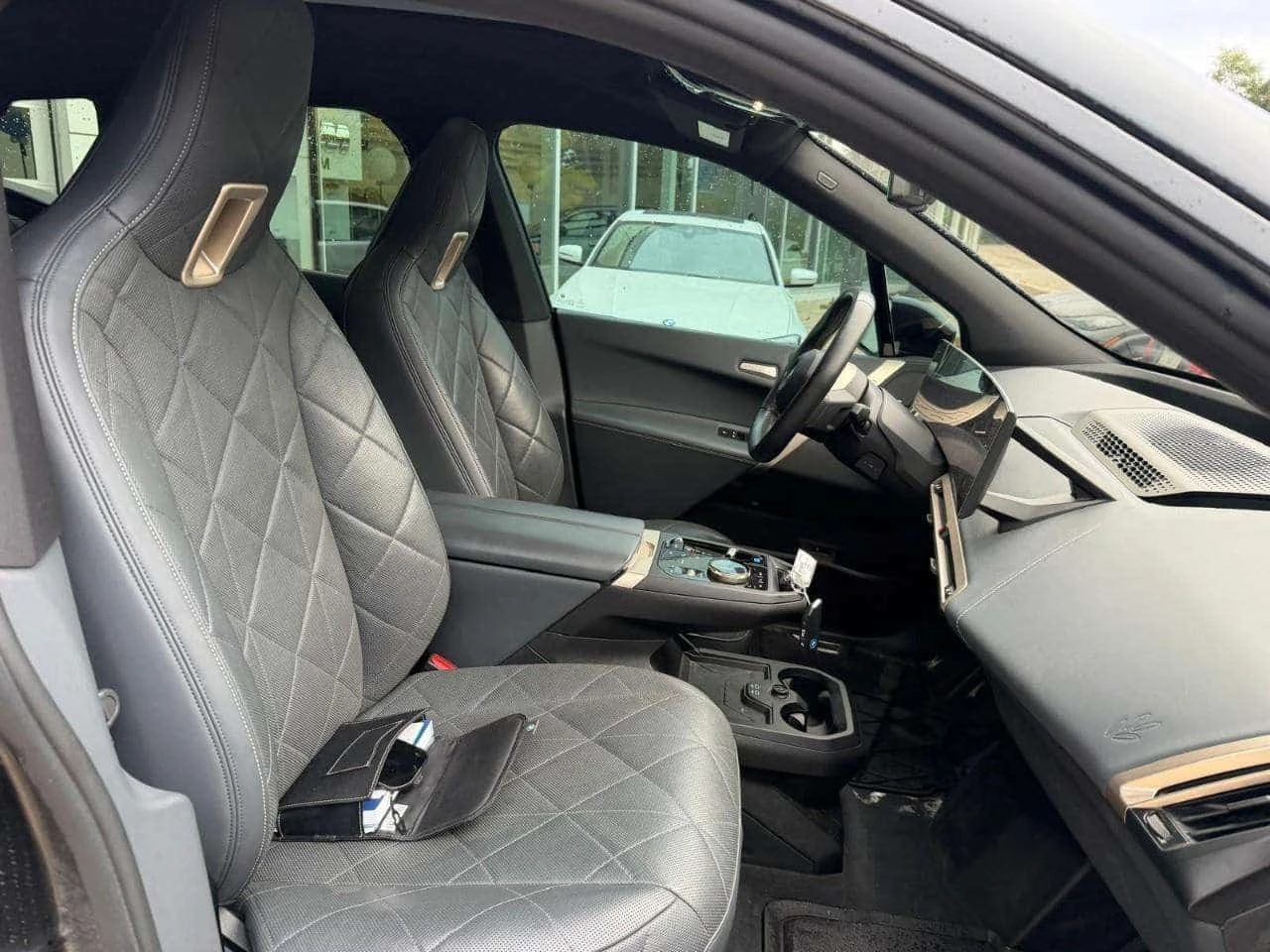 BMW iX / xDrive50 / �� ���������������� / ��������� ���� | Mobile.bg � ����������� 11