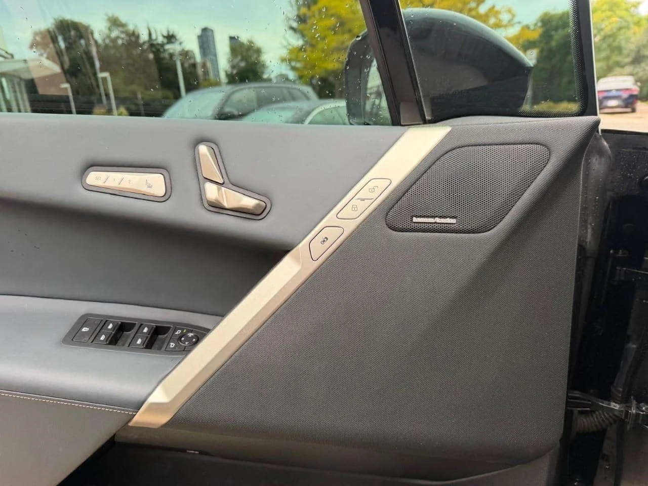 BMW iX / xDrive50 / �� ���������������� / ��������� ���� | Mobile.bg � ����������� 13