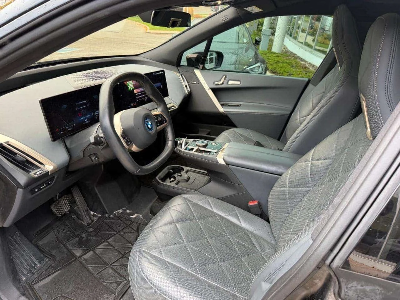BMW iX / xDrive50 / �� ���������������� / ��������� ���� | Mobile.bg � ����������� 9