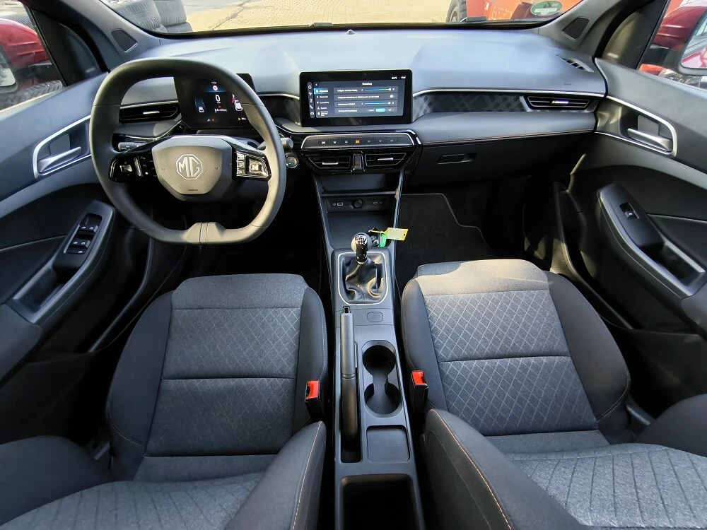 Mg 3 1.5 Standard, снимка 4 - Автомобили и джипове - 56459752