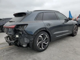 Audi Q8 E-Tron Premium Plus, снимка 3