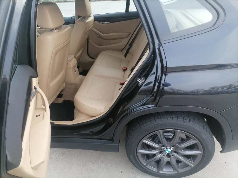 BMW X1 2.0 177  X Drive, снимка 9 - Автомобили и джипове - 52633736