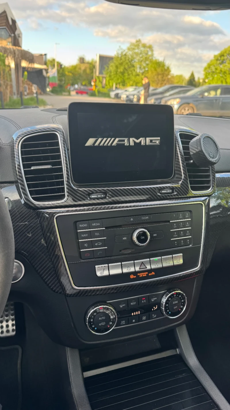 Mercedes-Benz GLE 43 AMG Special Carbon Edition. КРАЙНА ЦЕНА БЕЗ АНАЛОГ, снимка 8 - Автомобили и джипове - 52054661