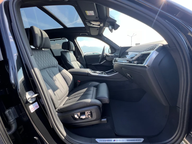 BMW X5 M60i* X-Drive* , снимка 15 - Автомобили и джипове - 52076828