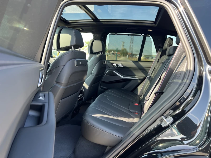 BMW X5 M60i* X-Drive* , снимка 9 - Автомобили и джипове - 52076828