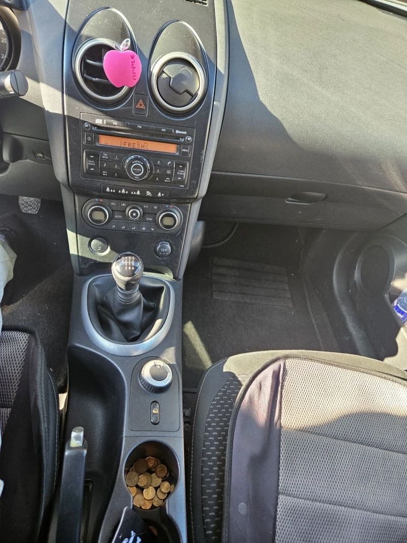 Nissan Qashqai, снимка 7 - Автомобили и джипове - 52856286