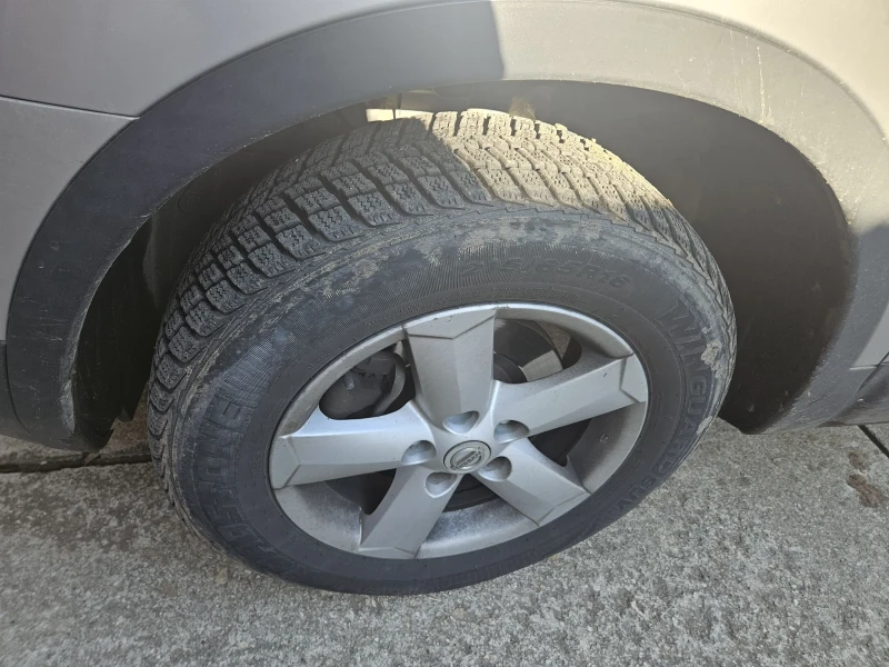 Nissan Qashqai, снимка 5 - Автомобили и джипове - 52856286