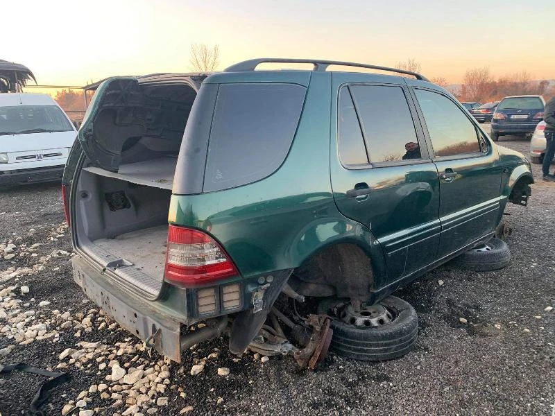 Mercedes-Benz ML 270 2.7 cdi 400cdi, снимка 3 - Автомобили и джипове - 38179093