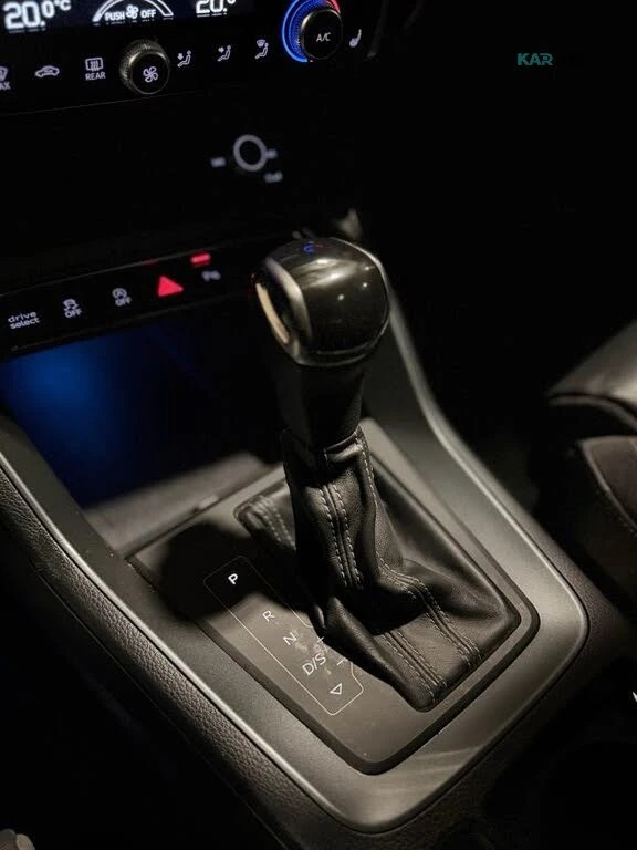 Audi Q3 quattro * Prestige * АвтоКредит * (ЦЕНА ДО БГ), снимка 10 - Автомобили и джипове - 54918164