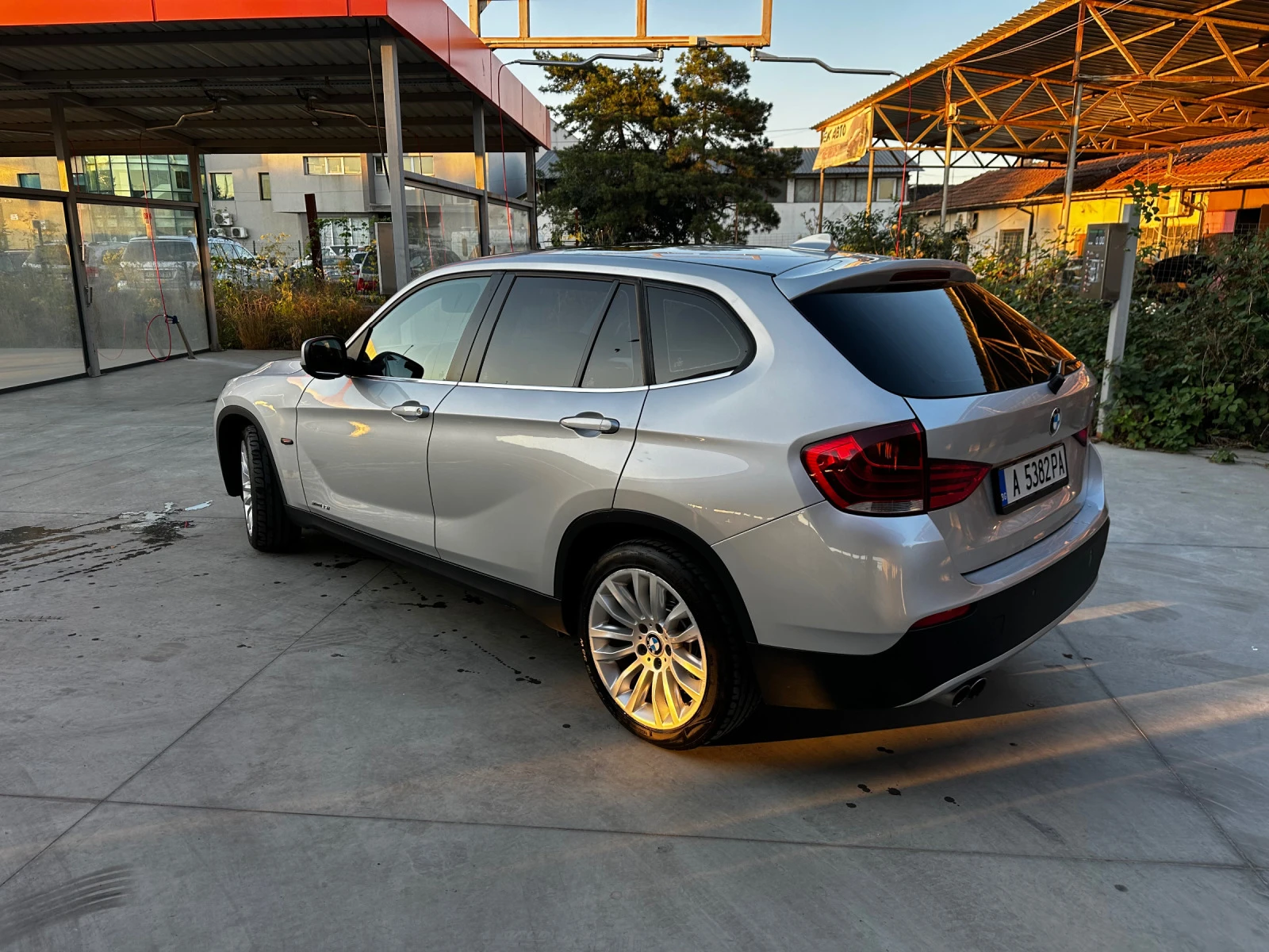 BMW X1 3.0i X-DRIVE LPG 6 цил. камера автомат нави  - изображение 4