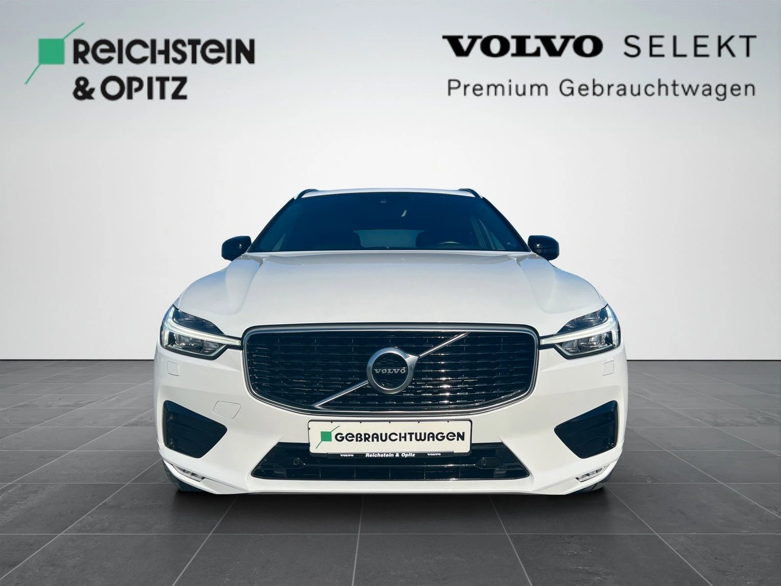 Volvo XC60 B4 D AWD R Design 21"  54800 km  - изображение 2