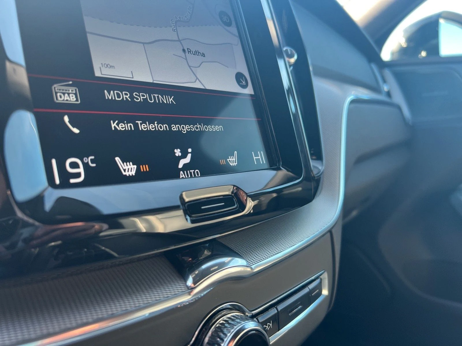 Volvo XC60 B4 D AWD R Design 21"  54800 km  | Mobile.bg   16