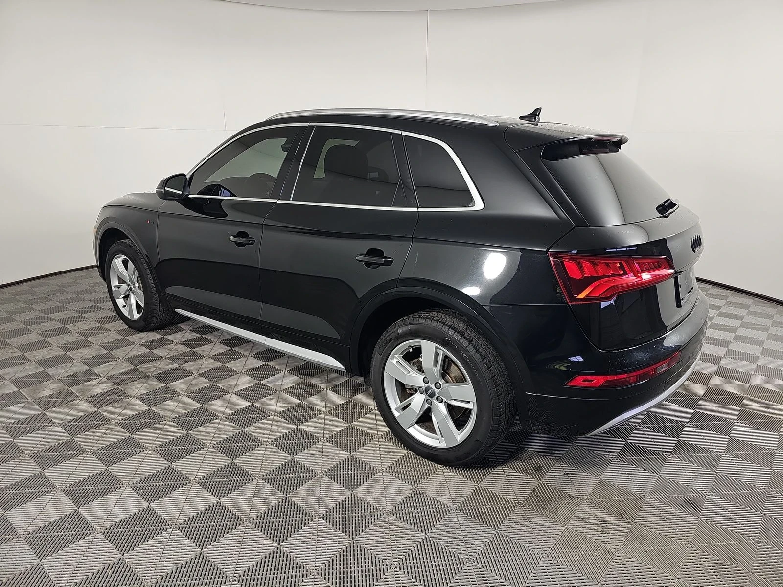 Audi Q5  - изображение 4