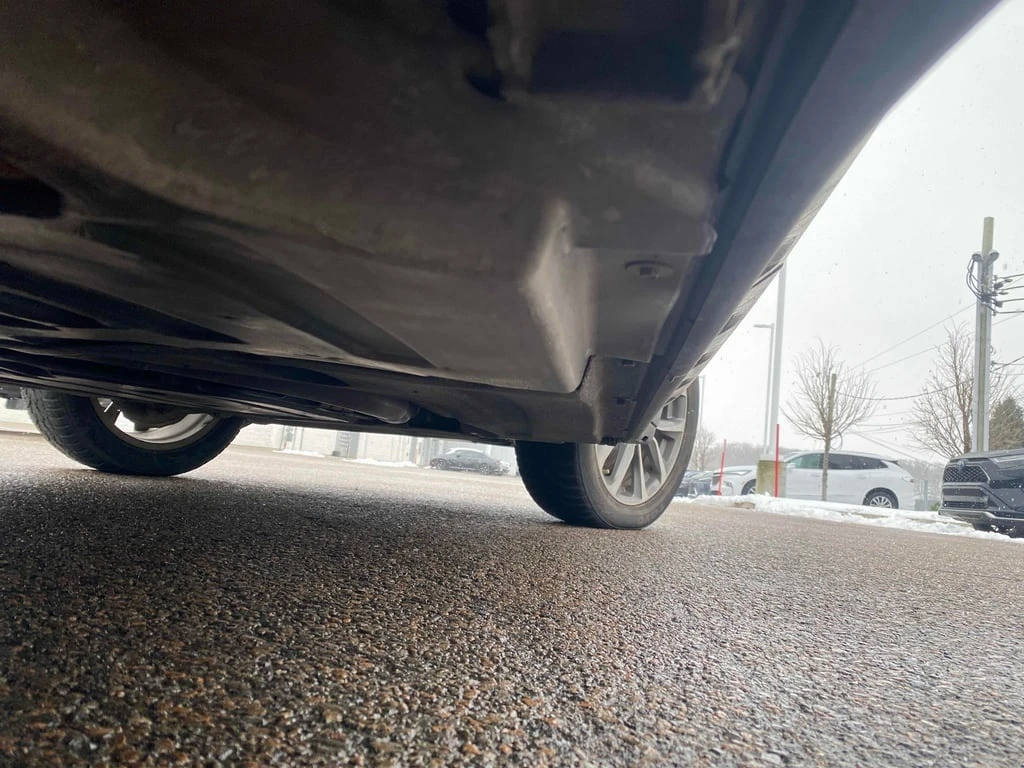 BMW X3 * xDrive30i * CARFAX *    | Mobile.bg   13