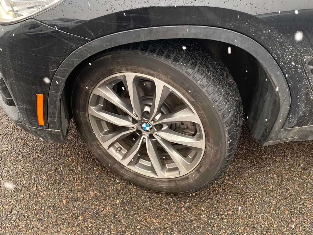 BMW X3 * xDrive30i * CARFAX *    | Mobile.bg   17