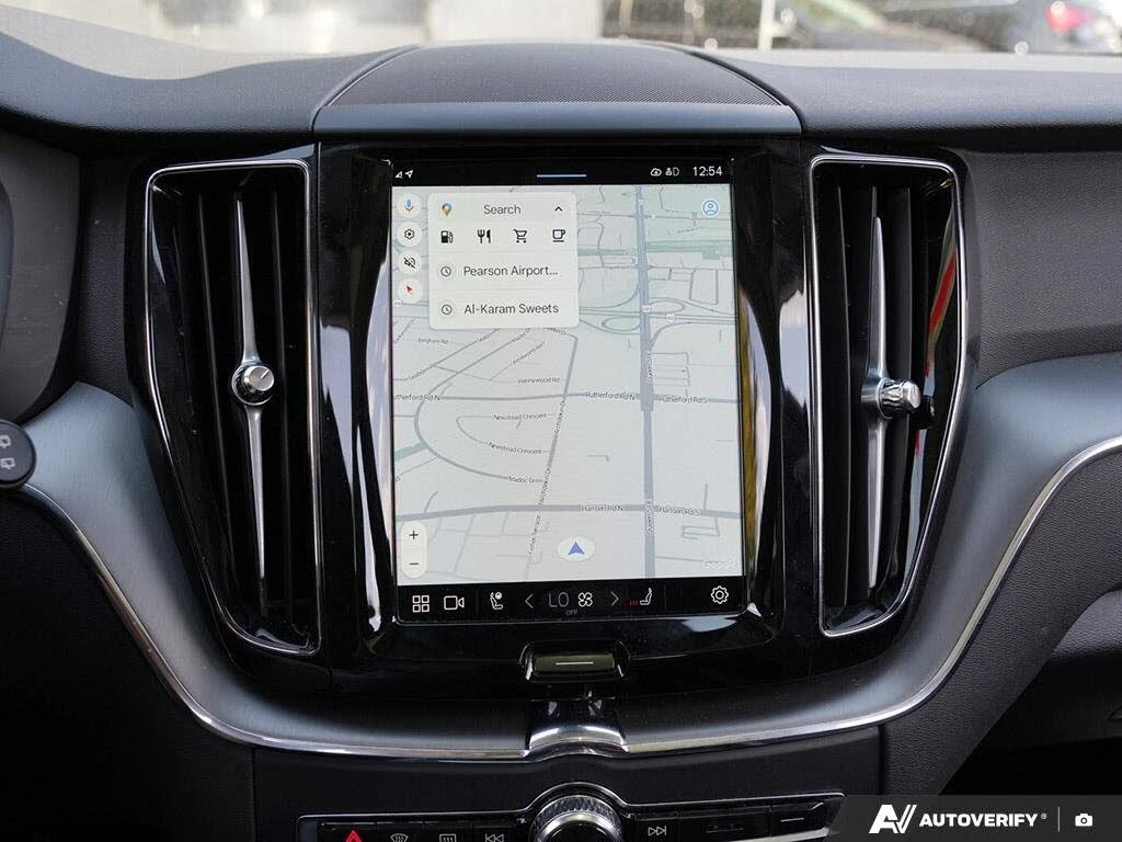 Volvo XC60 B5* Core Dark* АвтоКредит* (ЦЕНА ДО БГ) - изображение 9