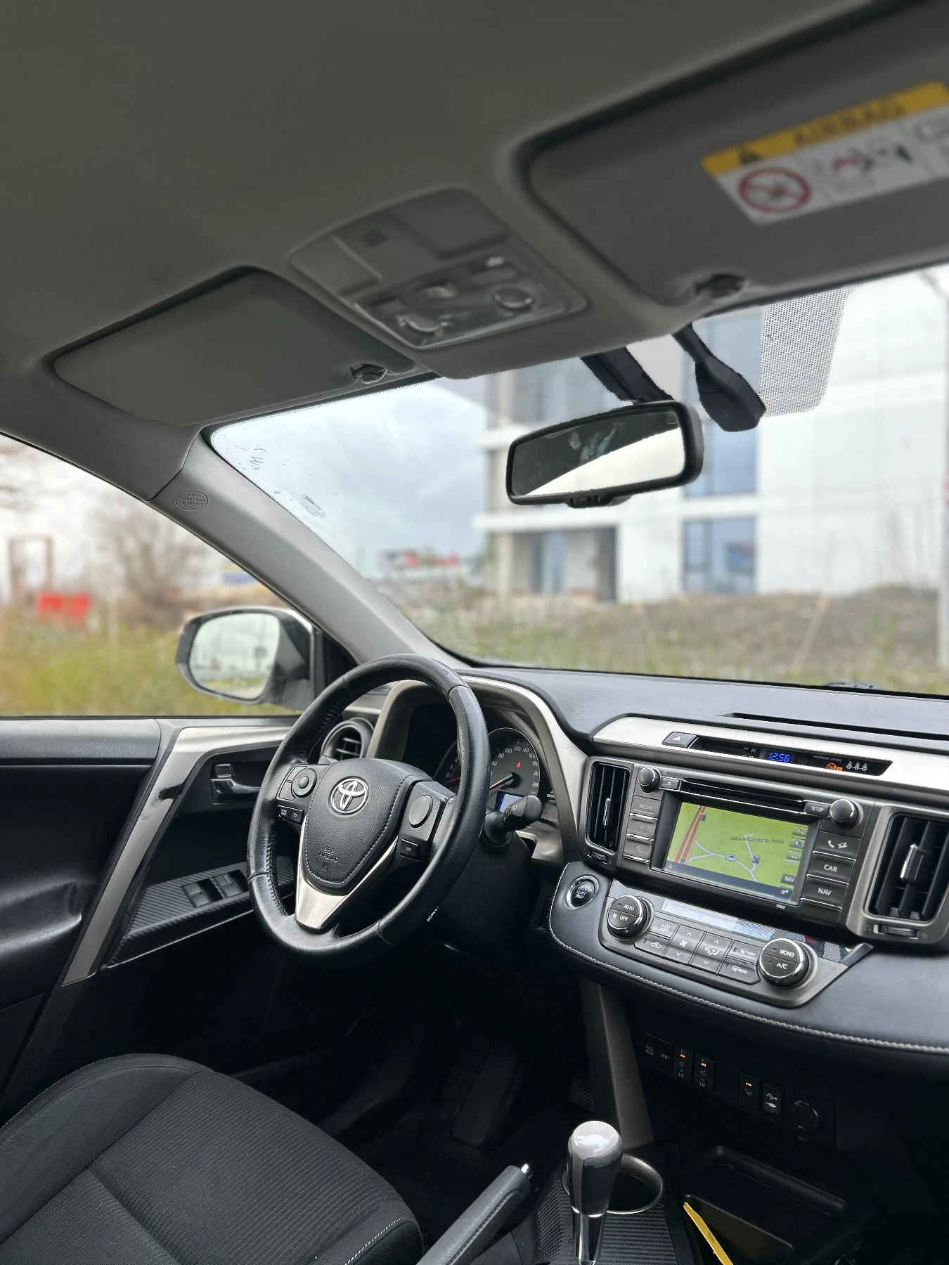 Toyota Rav4 4x4, снимка 12 - Автомобили и джипове - 54081582