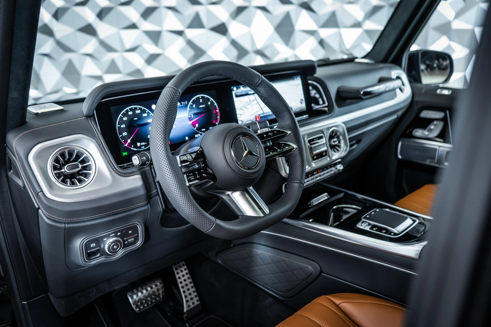 Mercedes-Benz G 450 d 4M AMG* Night* Pano* Burm, снимка 8 - Автомобили и джипове - 54554966