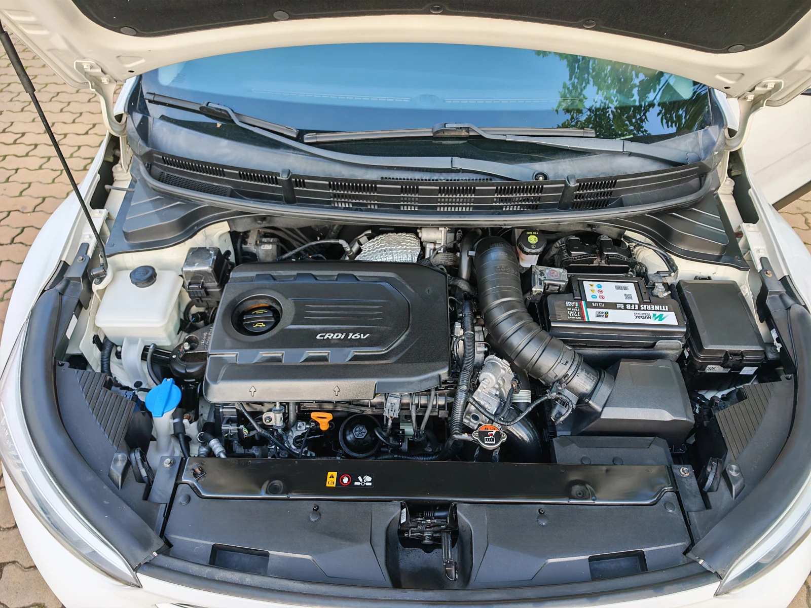 Kia Stonic 1.6CRDI-������-CAR PLAY-ANDROID AUTO | Mobile.bg � ����������� 14