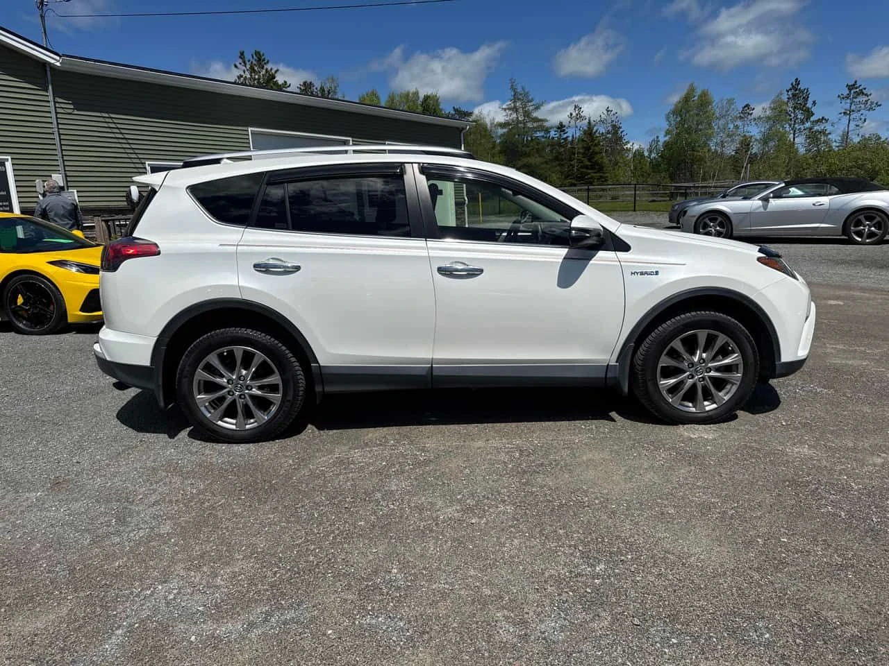 Toyota Rav4 * Limited * АВТОКРЕДИТ БЕЗ ПЪРВОНАЧАЛНА ВНОСКА* , снимка 3 - Автомобили и джипове - 54836885