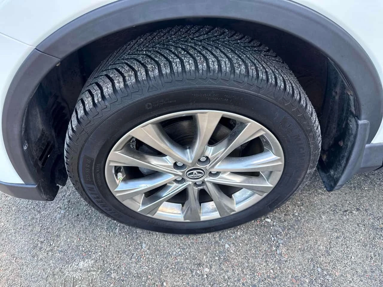 Toyota Rav4 * Limited * АВТОКРЕДИТ БЕЗ ПЪРВОНАЧАЛНА ВНОСКА* , снимка 7 - Автомобили и джипове - 54836885