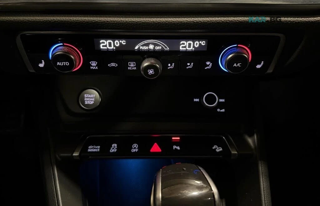 Audi Q3 quattro * Prestige * АвтоКредит * (ЦЕНА ДО БГ), снимка 11 - Автомобили и джипове - 54918164
