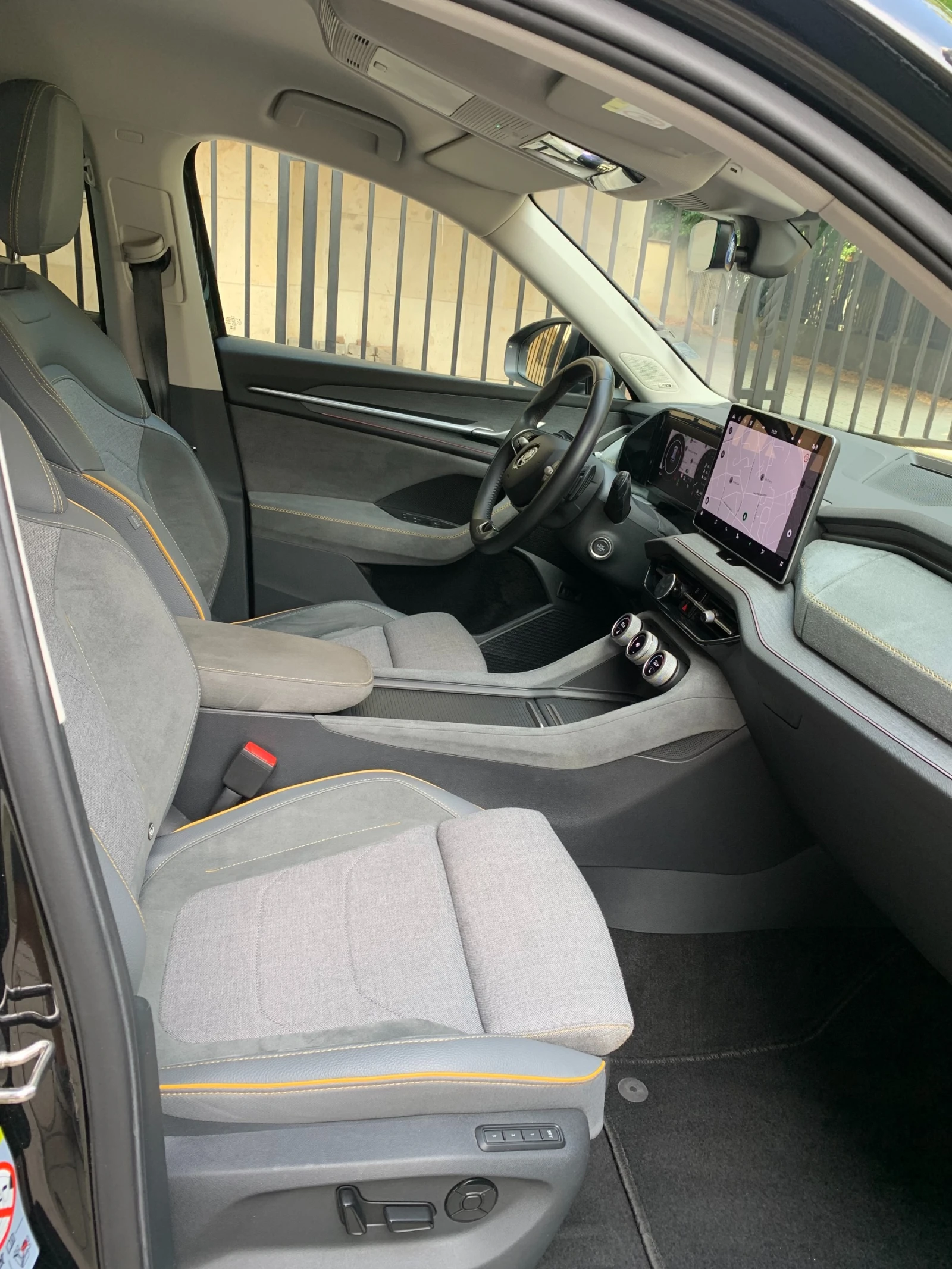 Skoda Kodiaq 4X4, 360 камера, Гаранционна, снимка 7 - Автомобили и джипове - 55343117