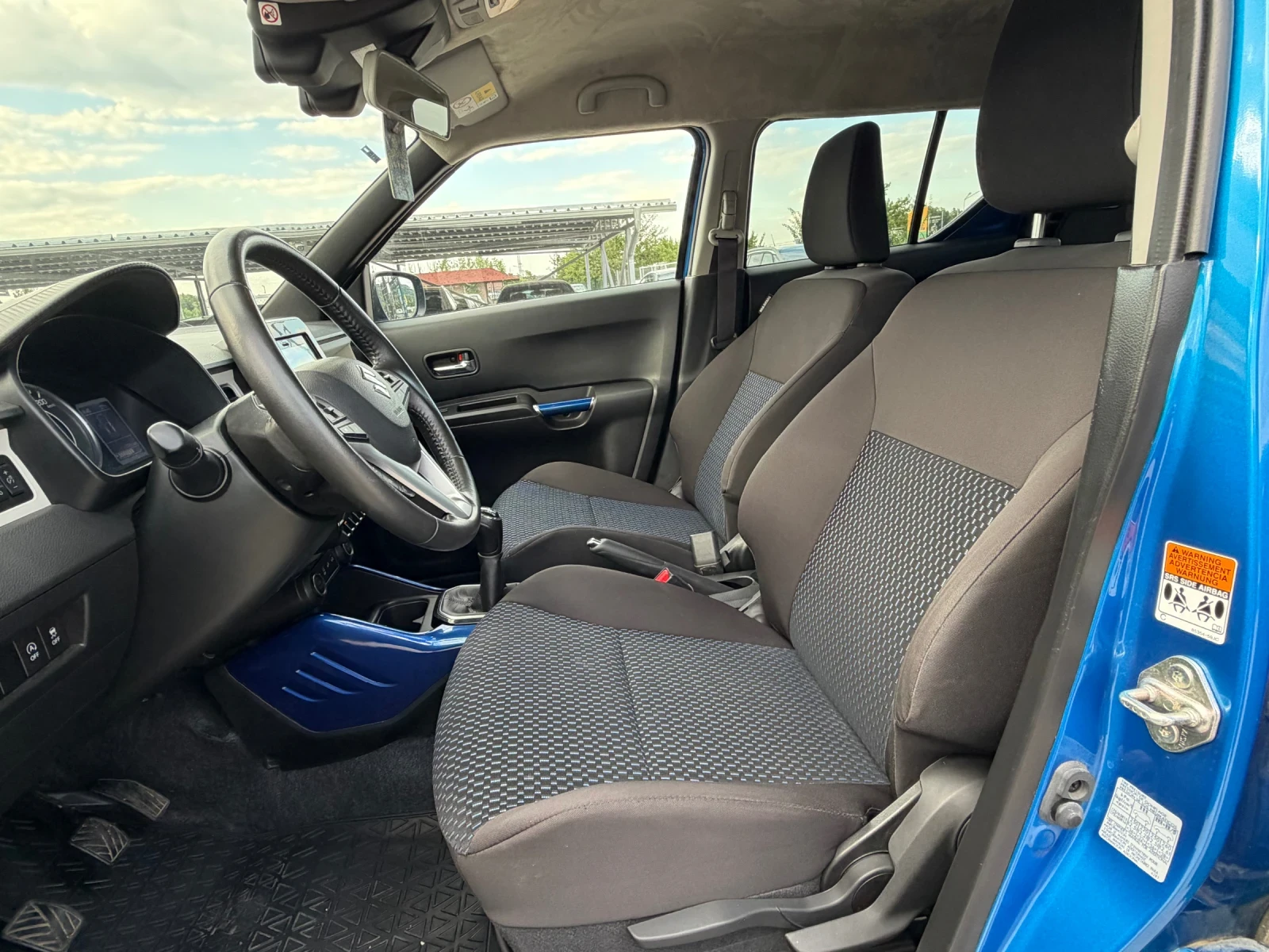 Suzuki Ignis 1.2Dual Jet AllGrip 4x4, снимка 7 - Автомобили и джипове - 55468011