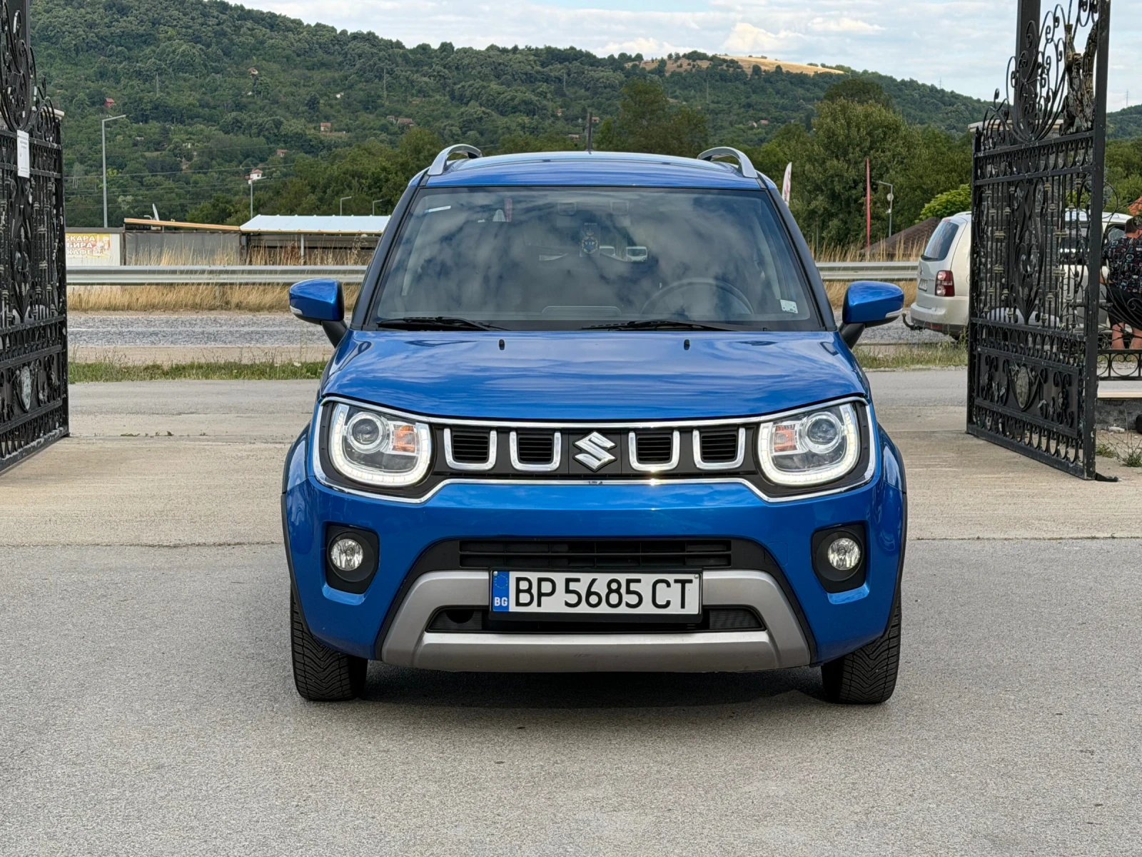 Suzuki Ignis 1.2Dual Jet AllGrip 4x4, снимка 3 - Автомобили и джипове - 55468011