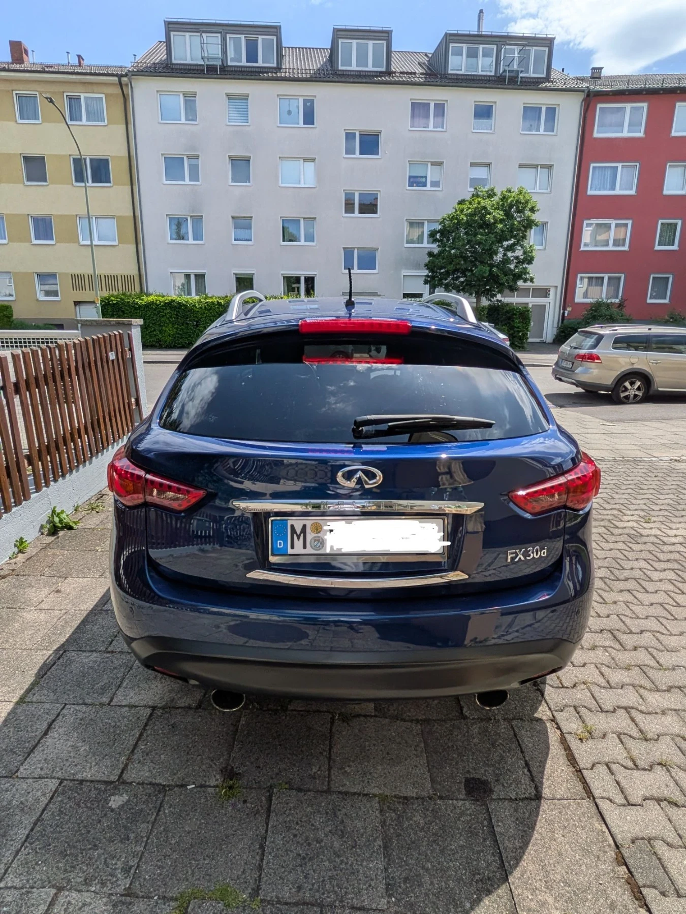 Infiniti Fx 30, снимка 4 - Автомобили и джипове - 55658332