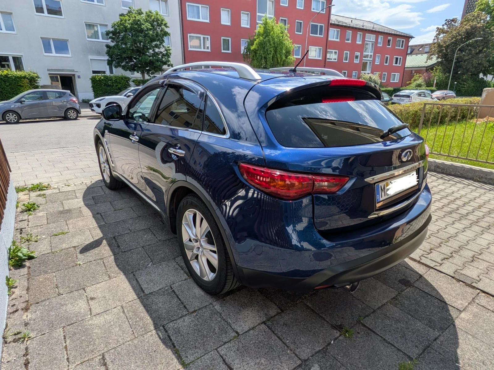 Infiniti Fx 30, снимка 5 - Автомобили и джипове - 55658332